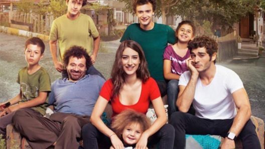 مسلسل حكايتنا الموسم الاول الحلقة 37 والأخيرة مترجمة